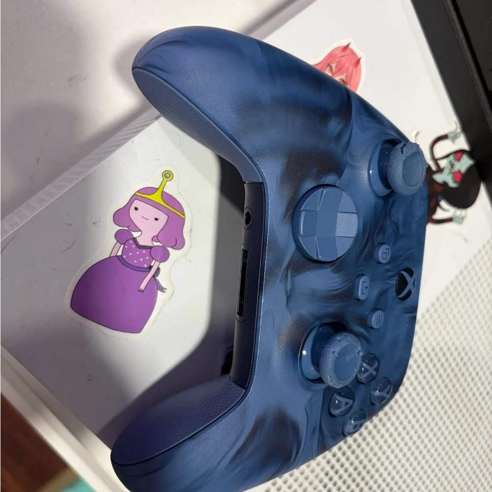Blue Swirl Xbox Controller